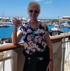 Meet your Posher, Lynn